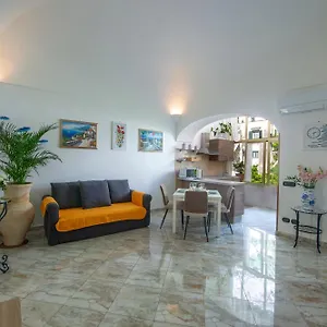  Apartment Casalina Center Italy
